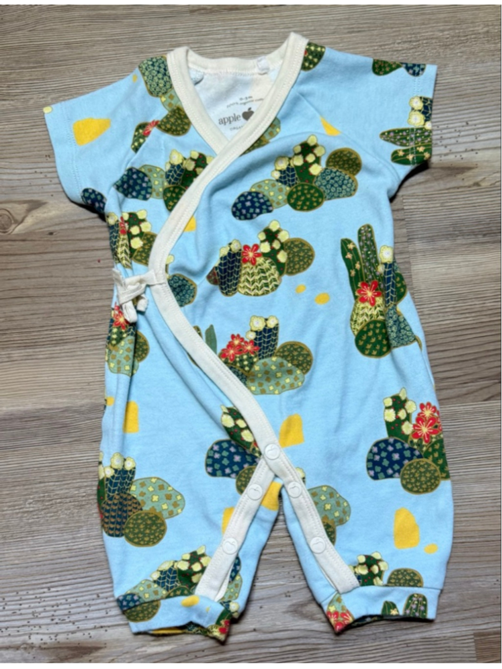 Apple Park Organic Cotton Kimono Romper size 0-3 months